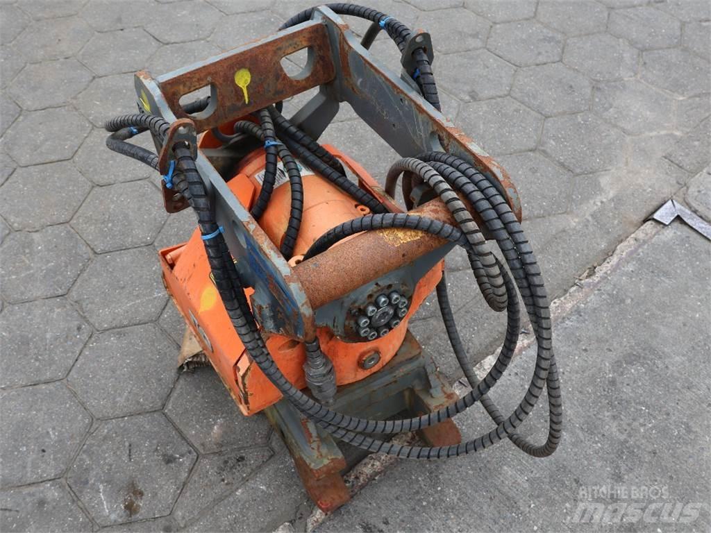  TILT ROTATOR TR07 Enganches rápidos