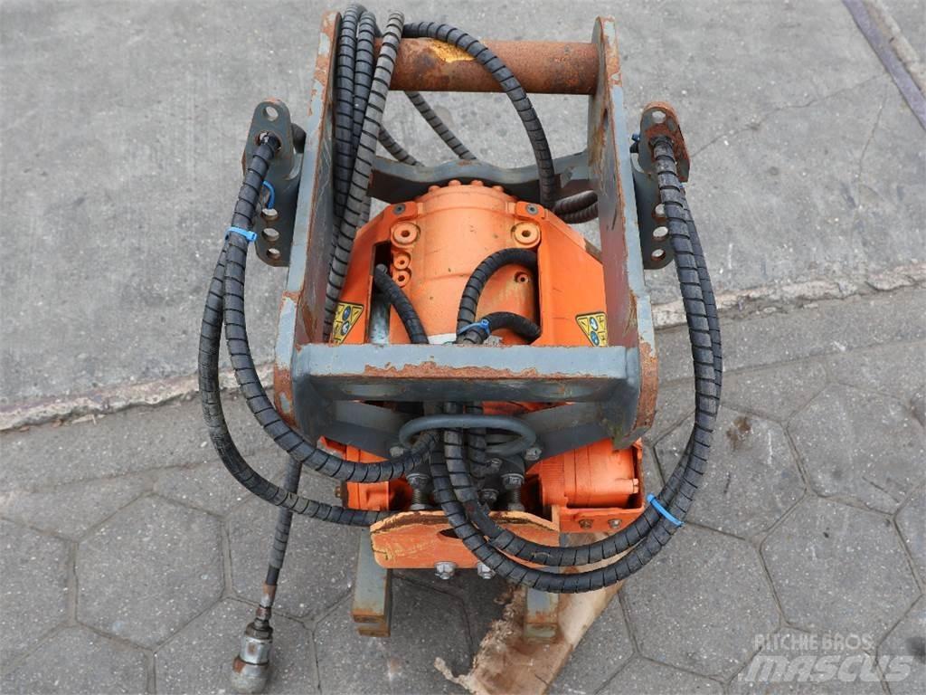  TILT ROTATOR TR07 Enganches rápidos