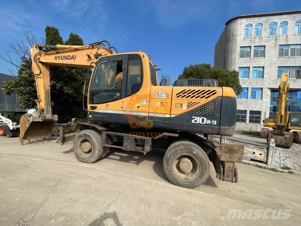 Hyundai 210W-9 Excavadoras de ruedas