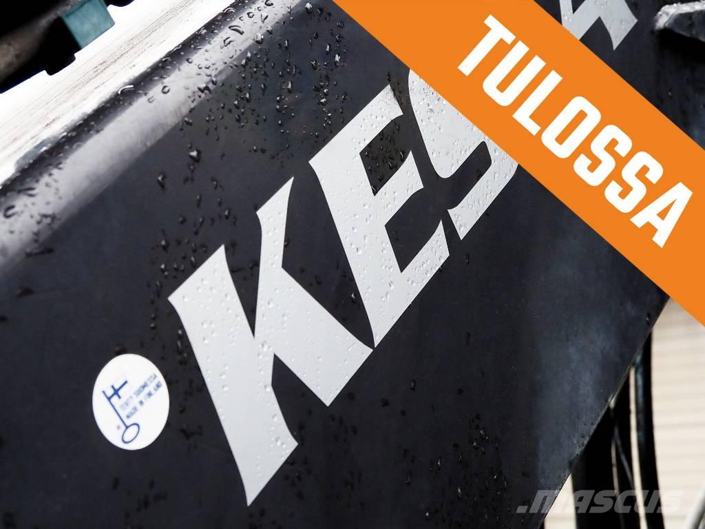 Kesla 2112T Grúas para madera