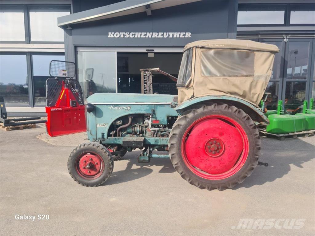 Hanomag R 324 SA Tractores