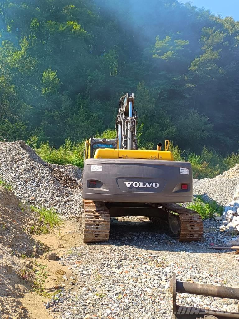 Volvo EC 210 B LC Excavadoras de cadenas
