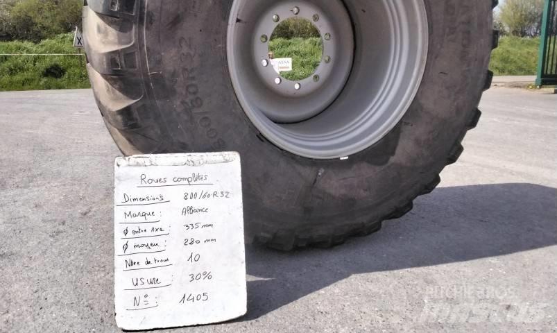 Alliance 800/60R32 Neumáticos, ruedas y llantas