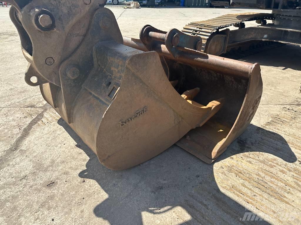 CASE CX 210 D Excavadoras de cadenas