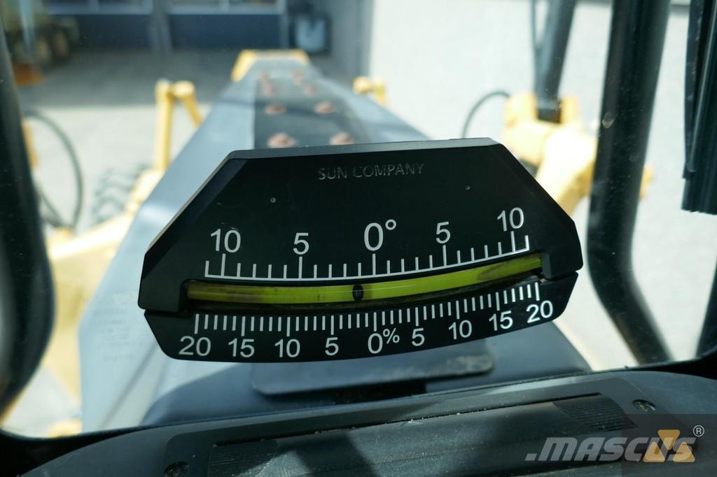 CAT 12M3 Motoniveladoras