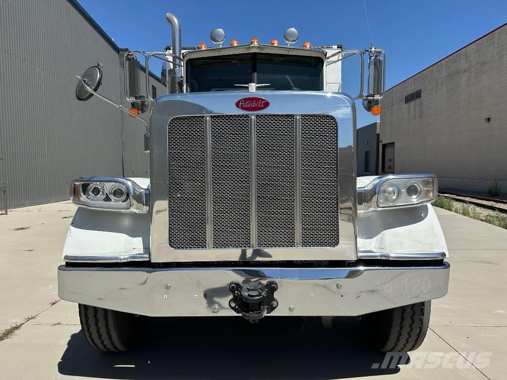 Peterbilt 367 Camiones bañeras basculantes o volquetes