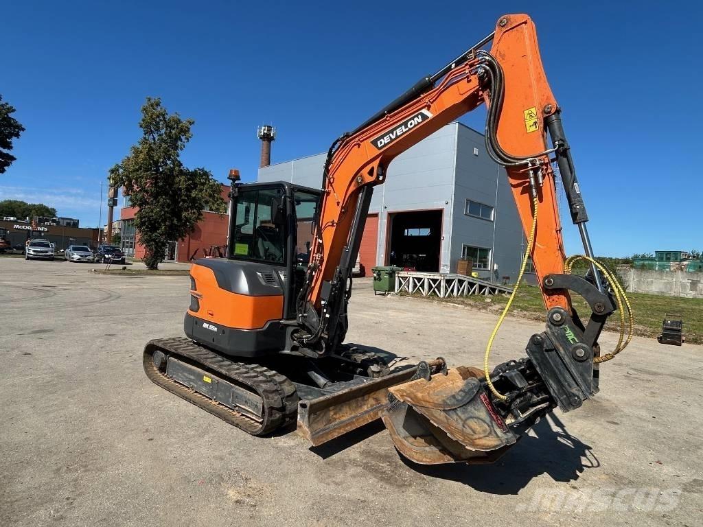 Develon DX 55 R-7 Mini excavadoras < 7t