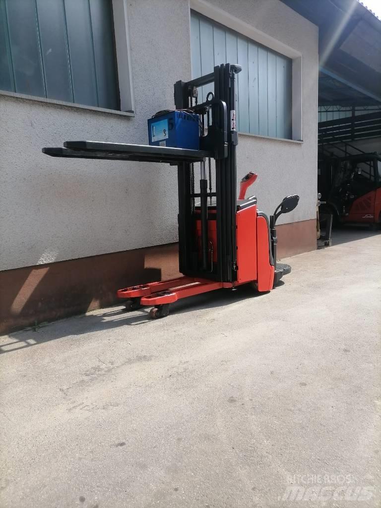 Linde L16i-AP-372 Transpaletas Eléctricas con plataforma
