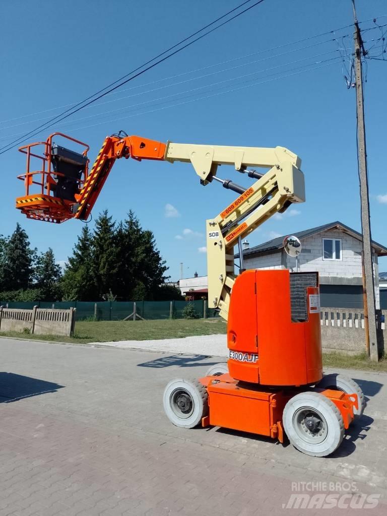JLG E 300 AJP Plataforma de trabajo articulada