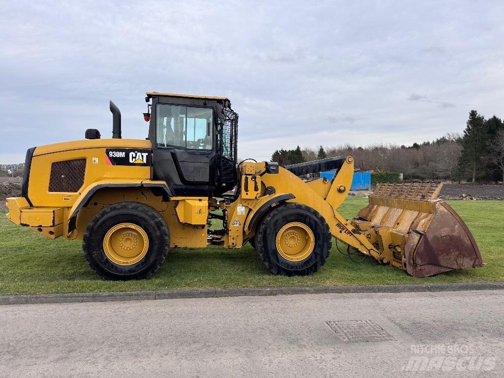 CAT 930 M Cargadoras sobre ruedas