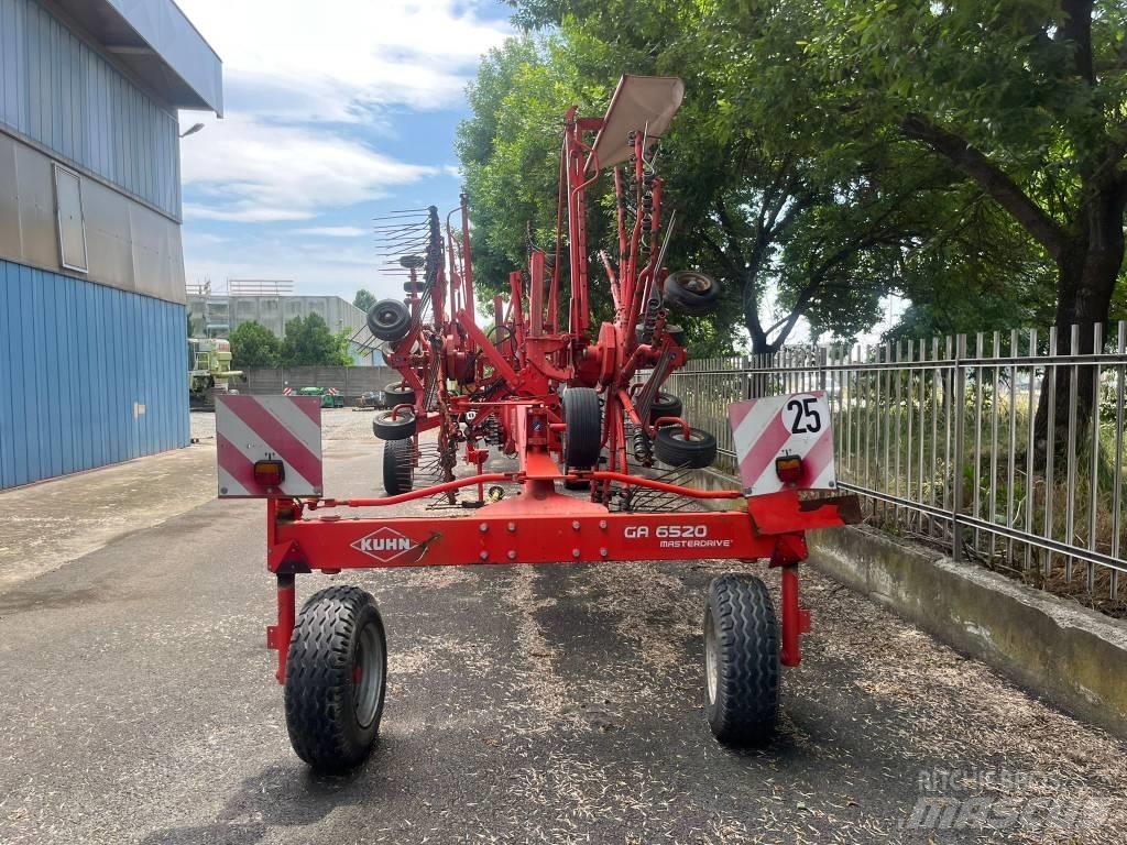 Kuhn GA 8121 Segadoras hileradoras