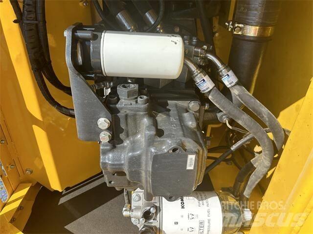 Komatsu PC200-8 Excavadoras de cadenas