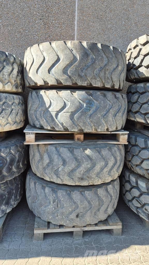 Michelin 17.5R25 XHA Neumáticos, ruedas y llantas