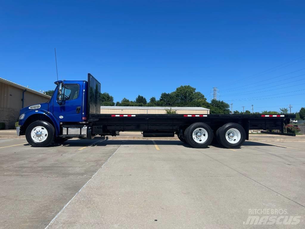 Freightliner M 106 Camiones plataforma