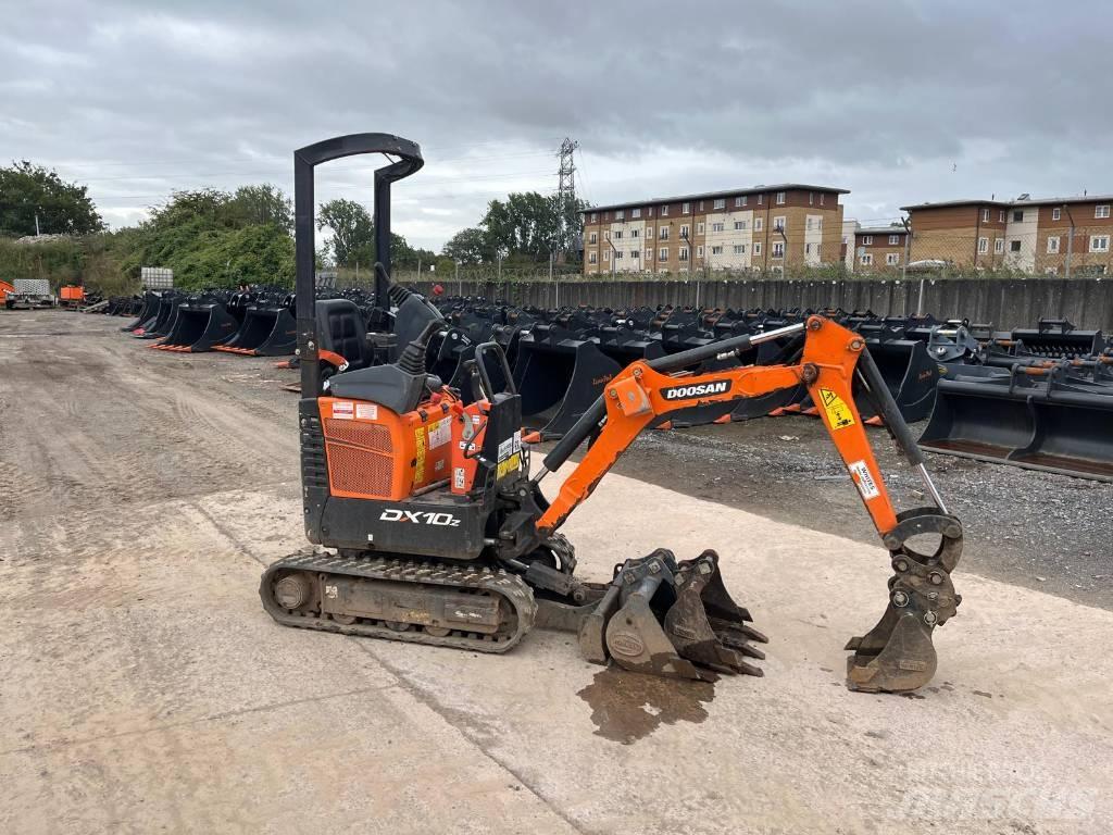 Develon DX 10 Z Mini excavadoras < 7t