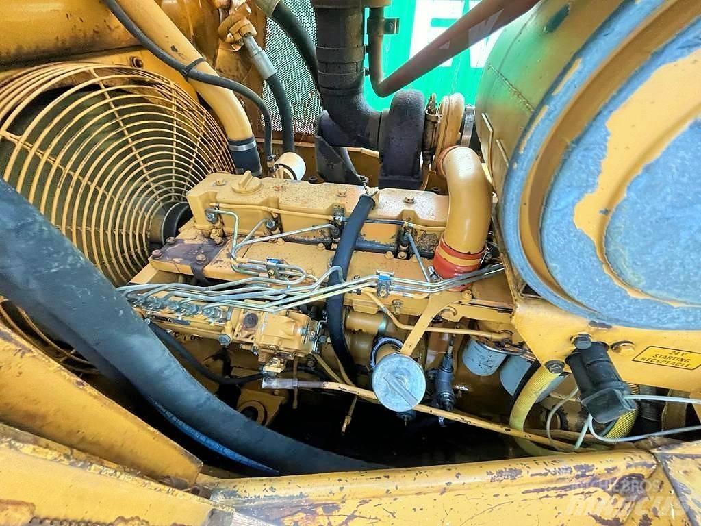 Dresser TD 15 E Buldozer sobre oruga