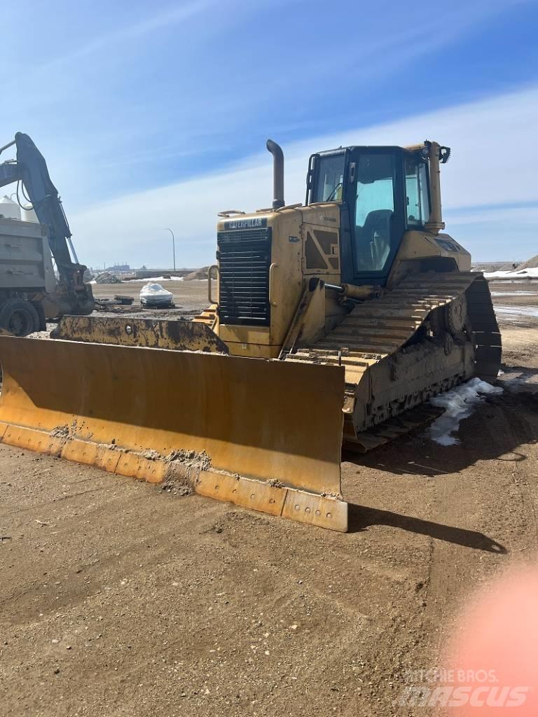 CAT D 6 N LGP Buldozer sobre oruga