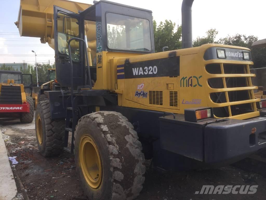 Komatsu WA 320-3 Cargadoras sobre ruedas