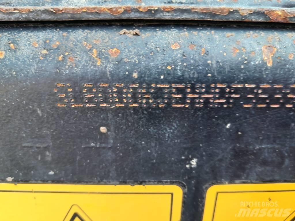 JCB 3TST Dúmpers articulados