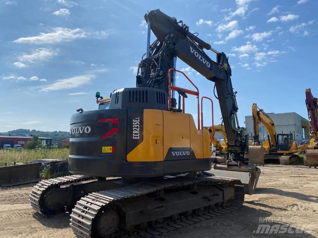 Volvo ECR 235 Excavadoras de cadenas