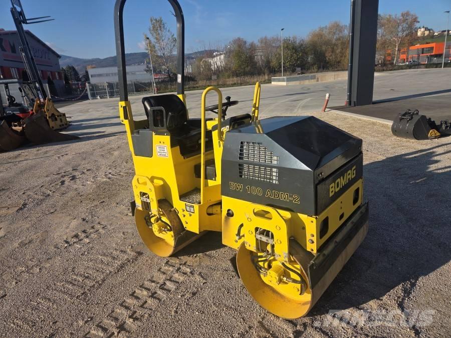 Bomag BW 100 AD-2 Rodillos de doble tambor