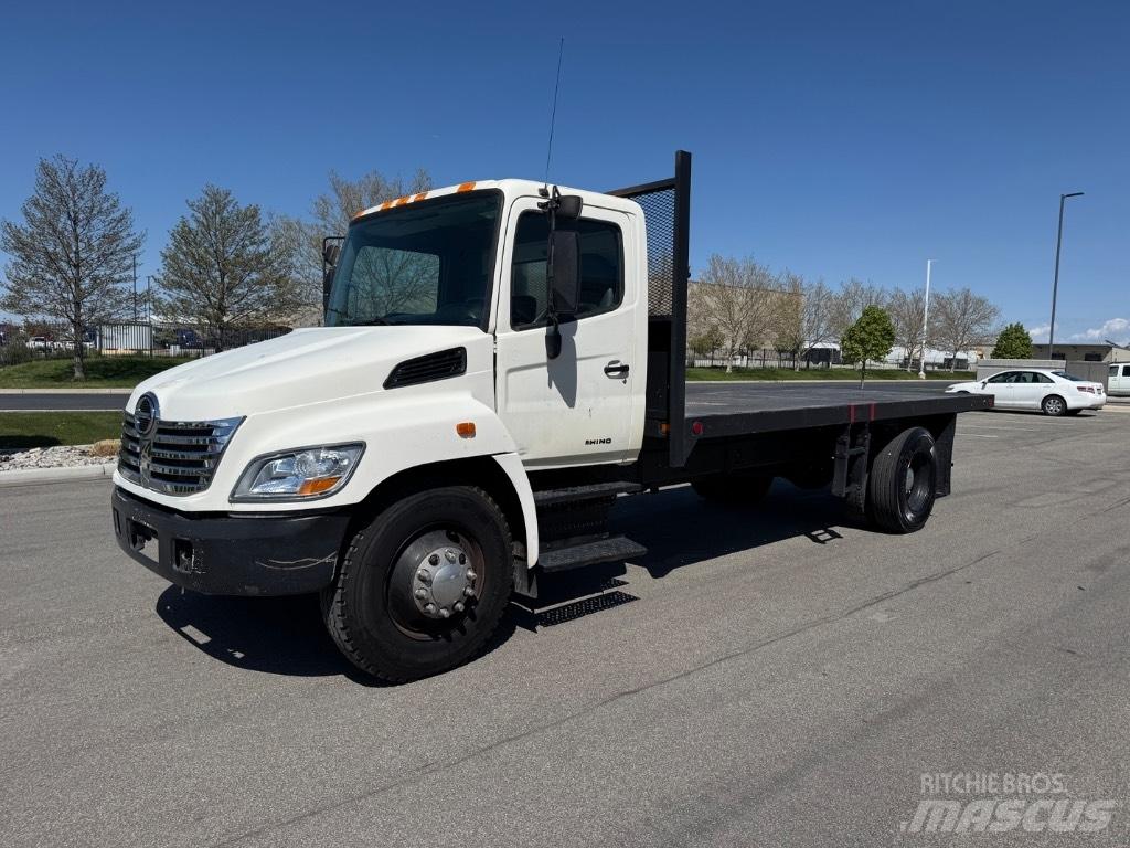 Hino 268 Camiones plataforma