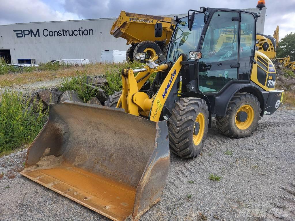Komatsu WA70M-8 Cargadoras sobre ruedas