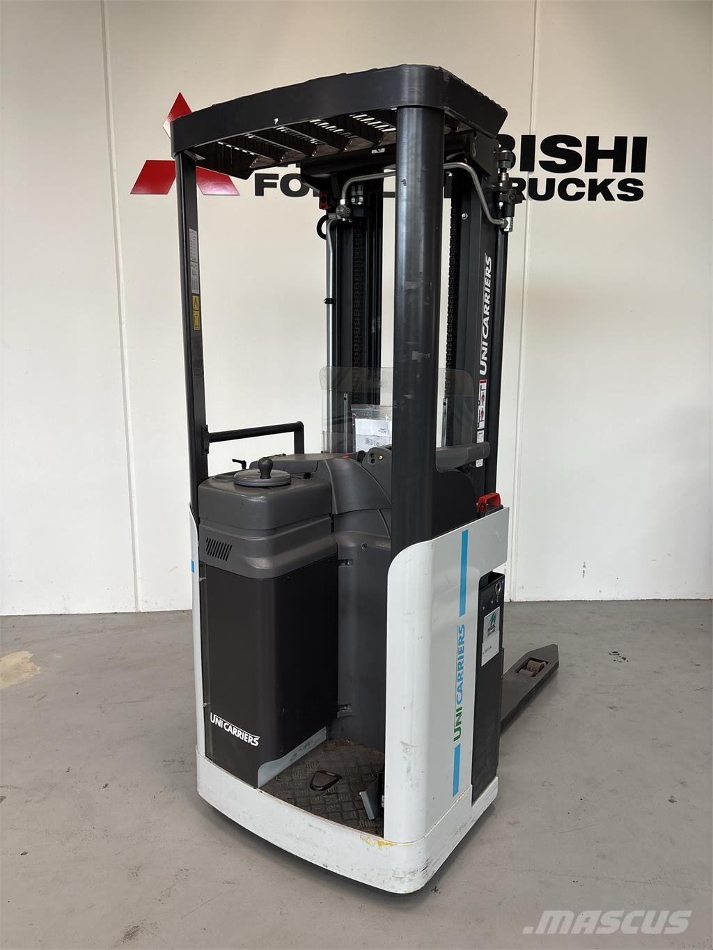 Atlet A160 Apiladores eléctricos autopropulsados