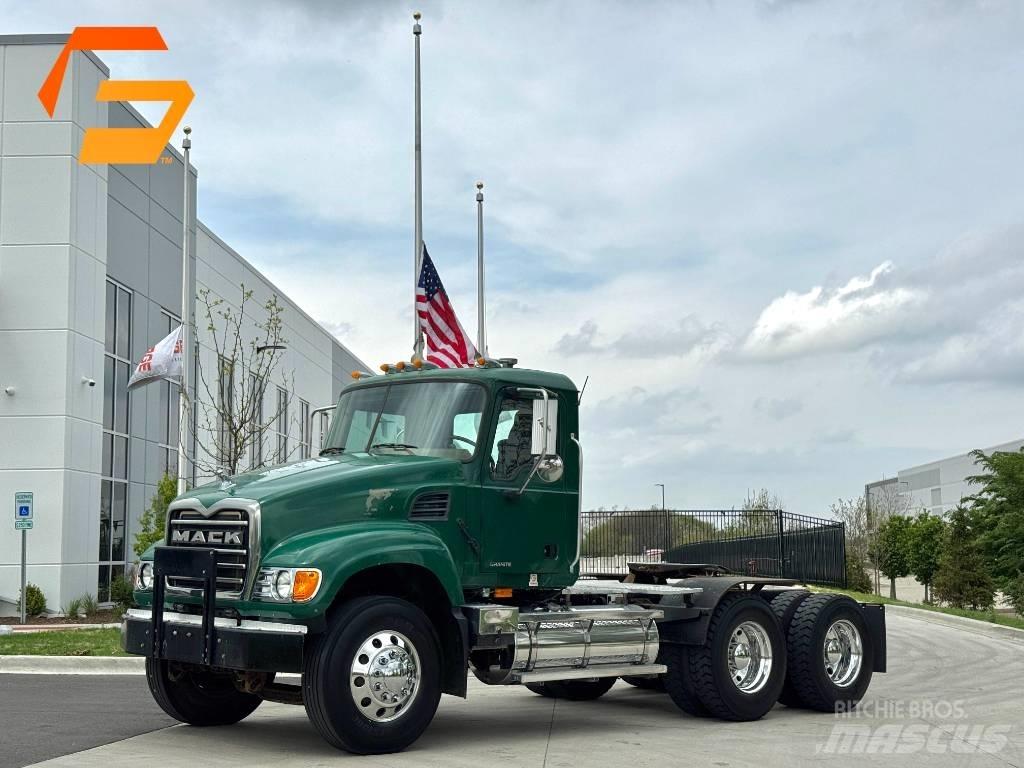 Mack Granite CV713 Cabezas tractoras