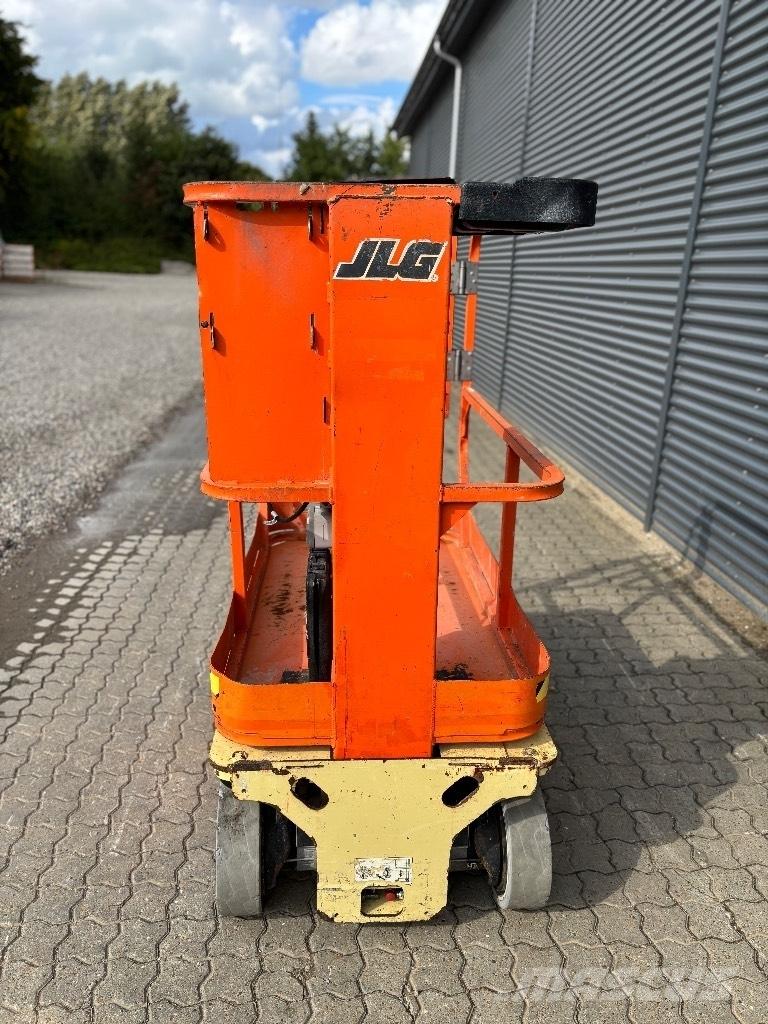 JLG 1230 ES Ascensores de personal y montacargas de acceso