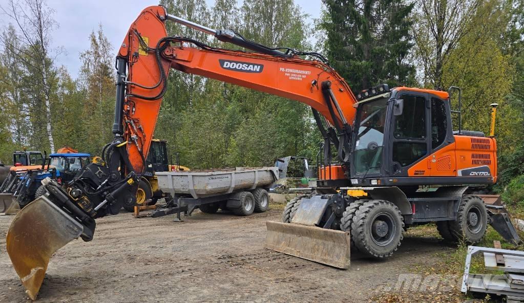 Doosan DX 170 W-5 Excavadoras de ruedas