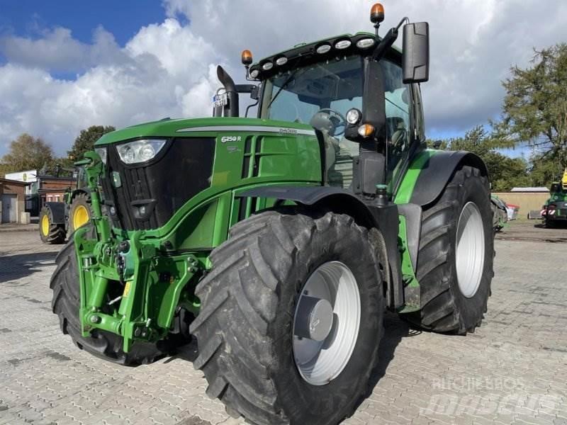 John Deere 6250R Agricultura - Otros
