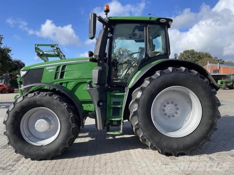 John Deere 6250R Agricultura - Otros