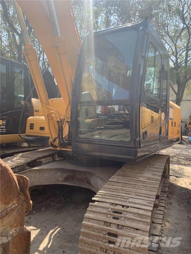 Hyundai R215-7 Excavadoras de cadenas