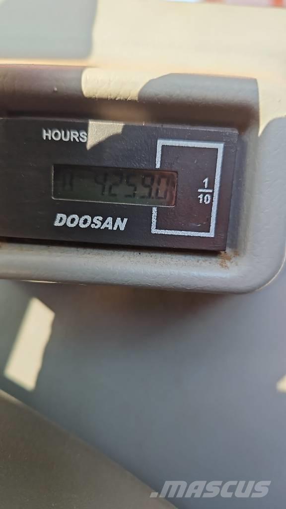 Doosan DX 235 LCR-5 Excavadoras de cadenas