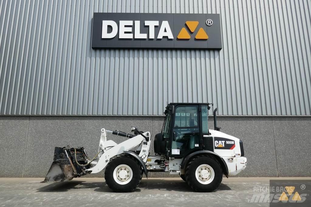 CAT 906M Cargadoras sobre ruedas