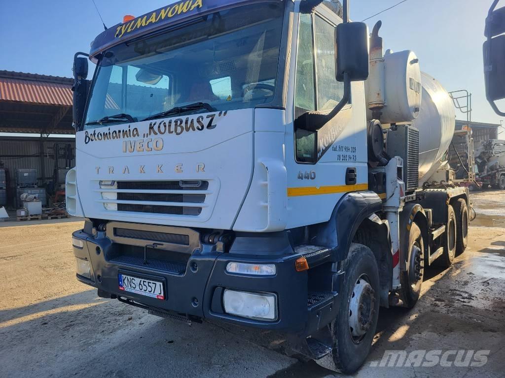 Iveco Trakker Camiones hormigonera
