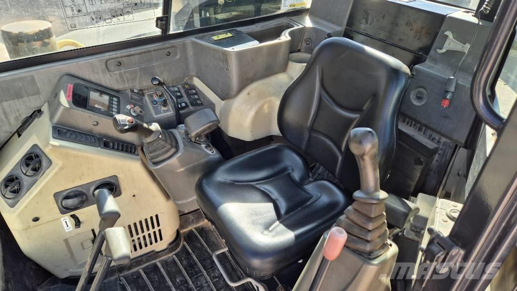 Yanmar SV 100-2 Excavadoras 7t - 12t