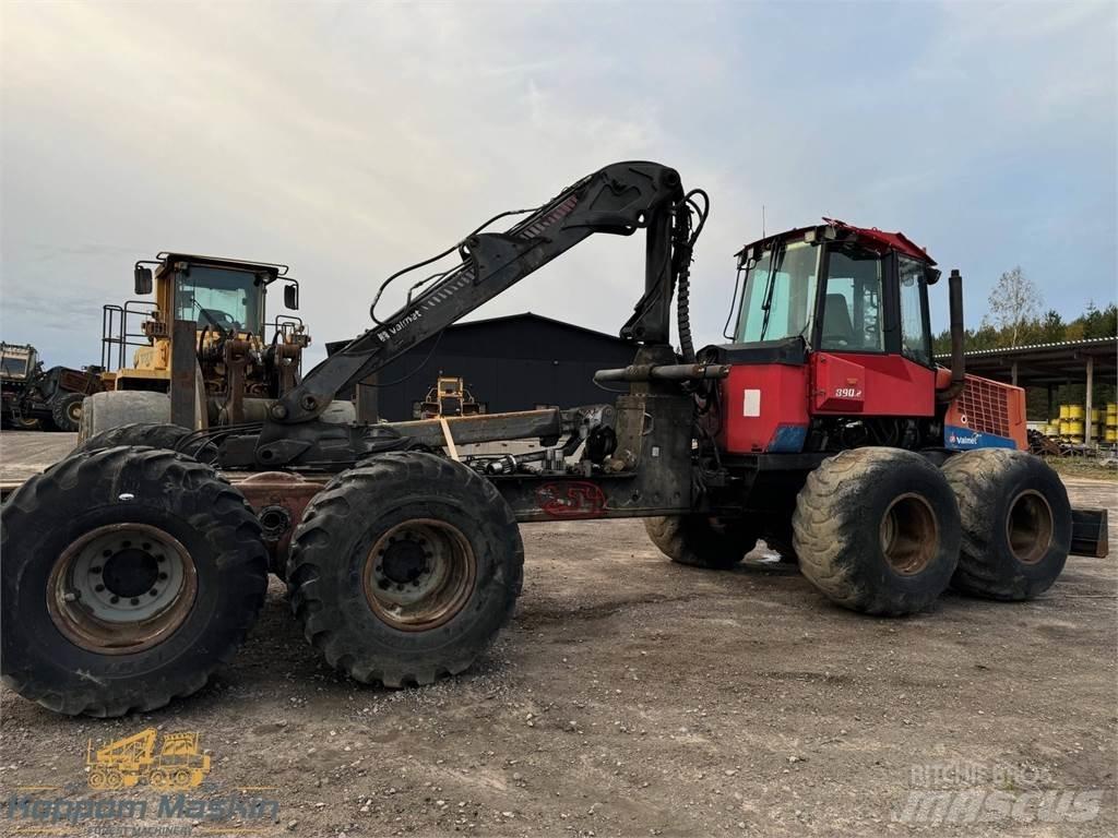 Valmet 890.2 Autocargadoras