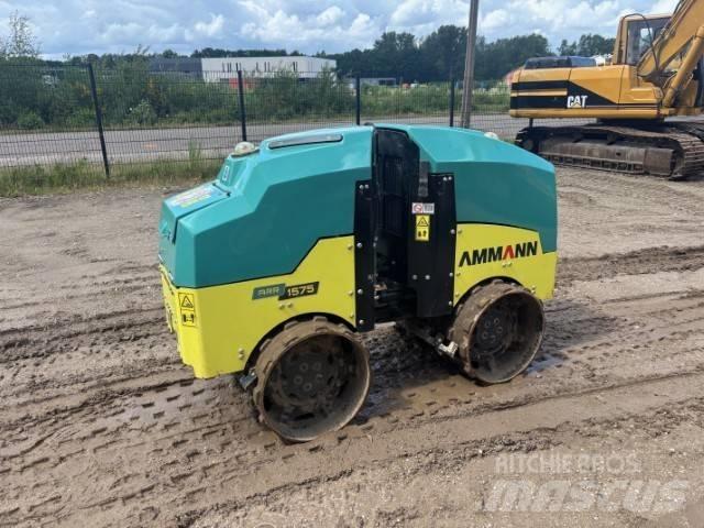 Ammann ARR 1575 Rodillos de doble tambor