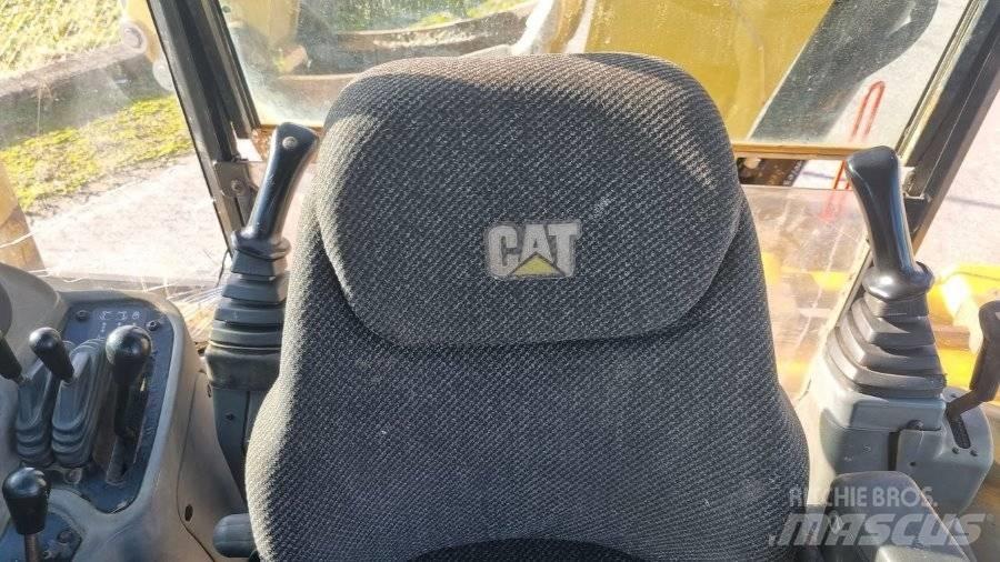 CAT 432D Retrocargadoras