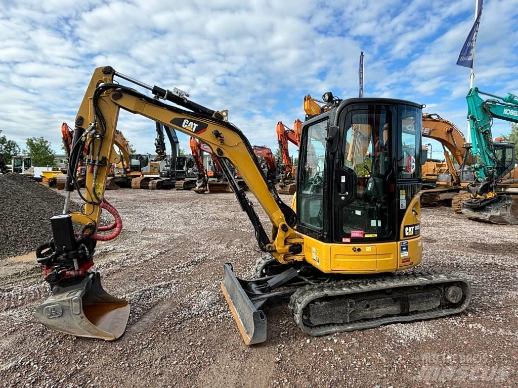 CAT 303.5 E CR Mini excavadoras < 7t