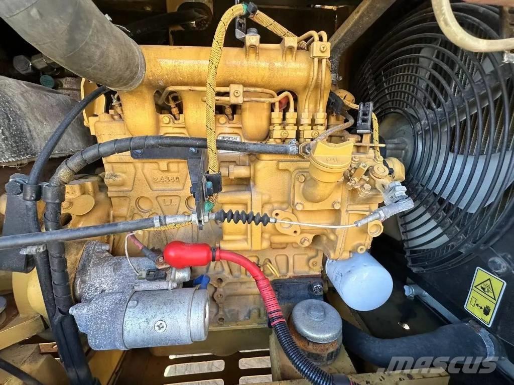 CAT 305.5E2 Mini excavadoras < 7t