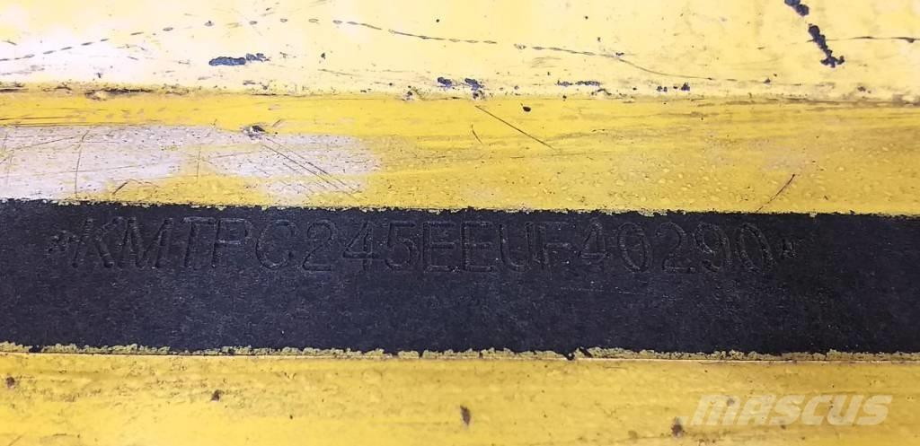 Komatsu PC 138 US-10 Excavadoras de cadenas