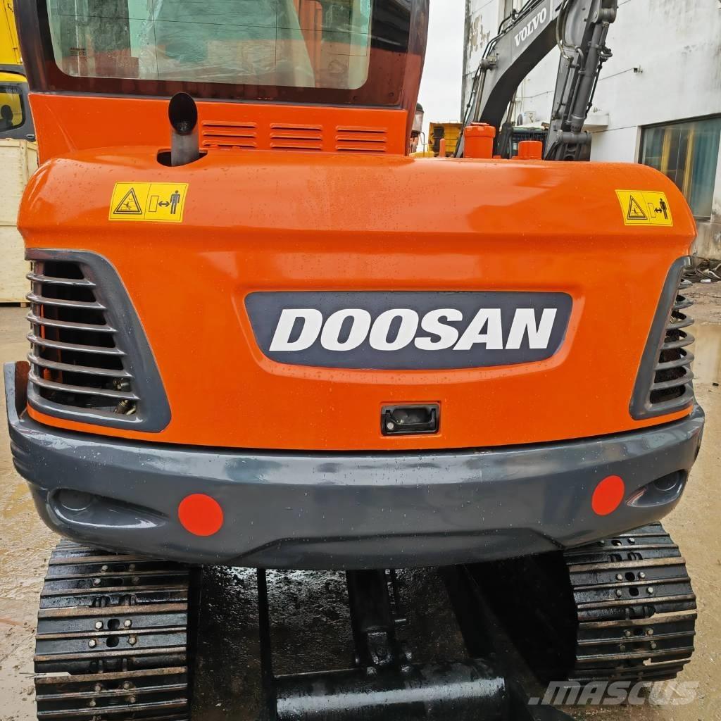 Doosan DX 55-9 C Excavadoras de cadenas