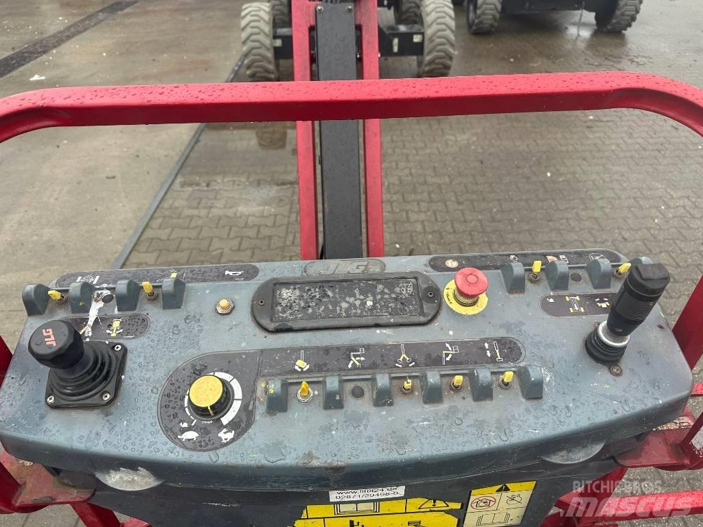 JLG M 600 JP Plataforma de trabajo articulada