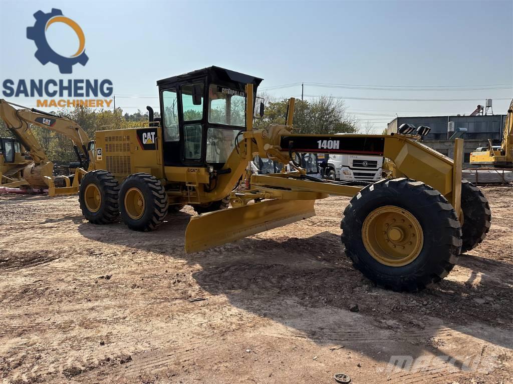 CAT 140H Motoniveladoras