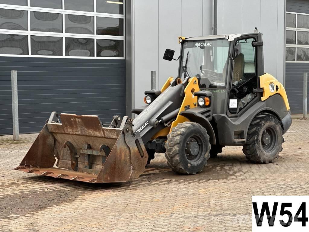 Mecalac AX 850 Cargadoras sobre ruedas