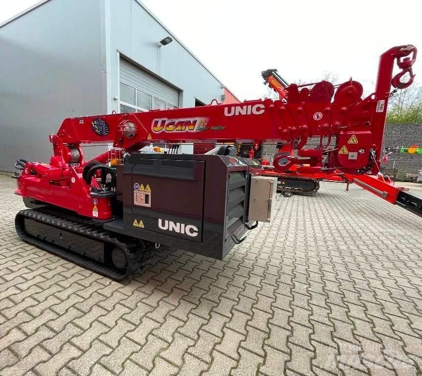 Unic URW-376 Grúas de oruga