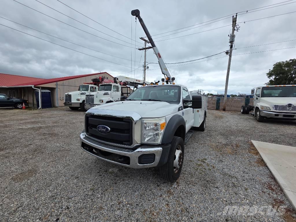 Ford F 550 Vehículos - Taller